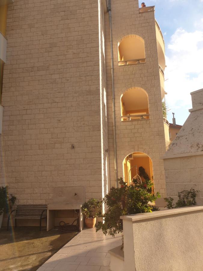 מאקרסקה Villa Vujcic מראה חיצוני תמונה