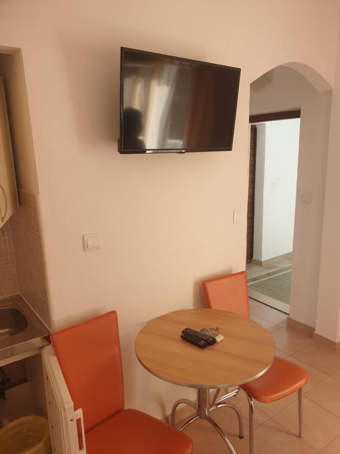 מאקרסקה Villa Vujcic מראה חיצוני תמונה